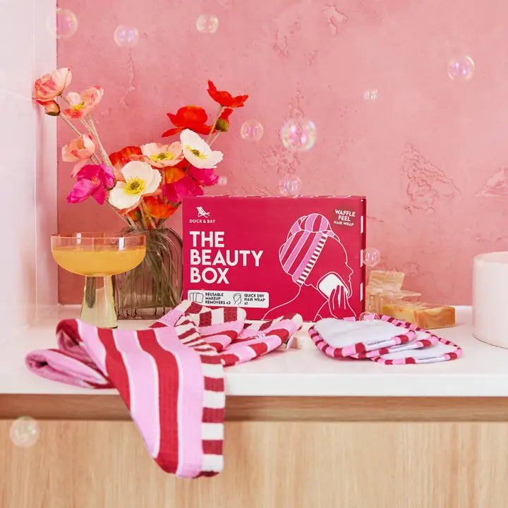 Dock & Bay Beauty Box Cherry Bomb