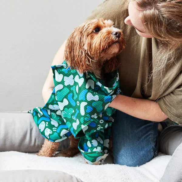 Dock & Bay Quick Dry Dog Towel Wheres Woof - Medium